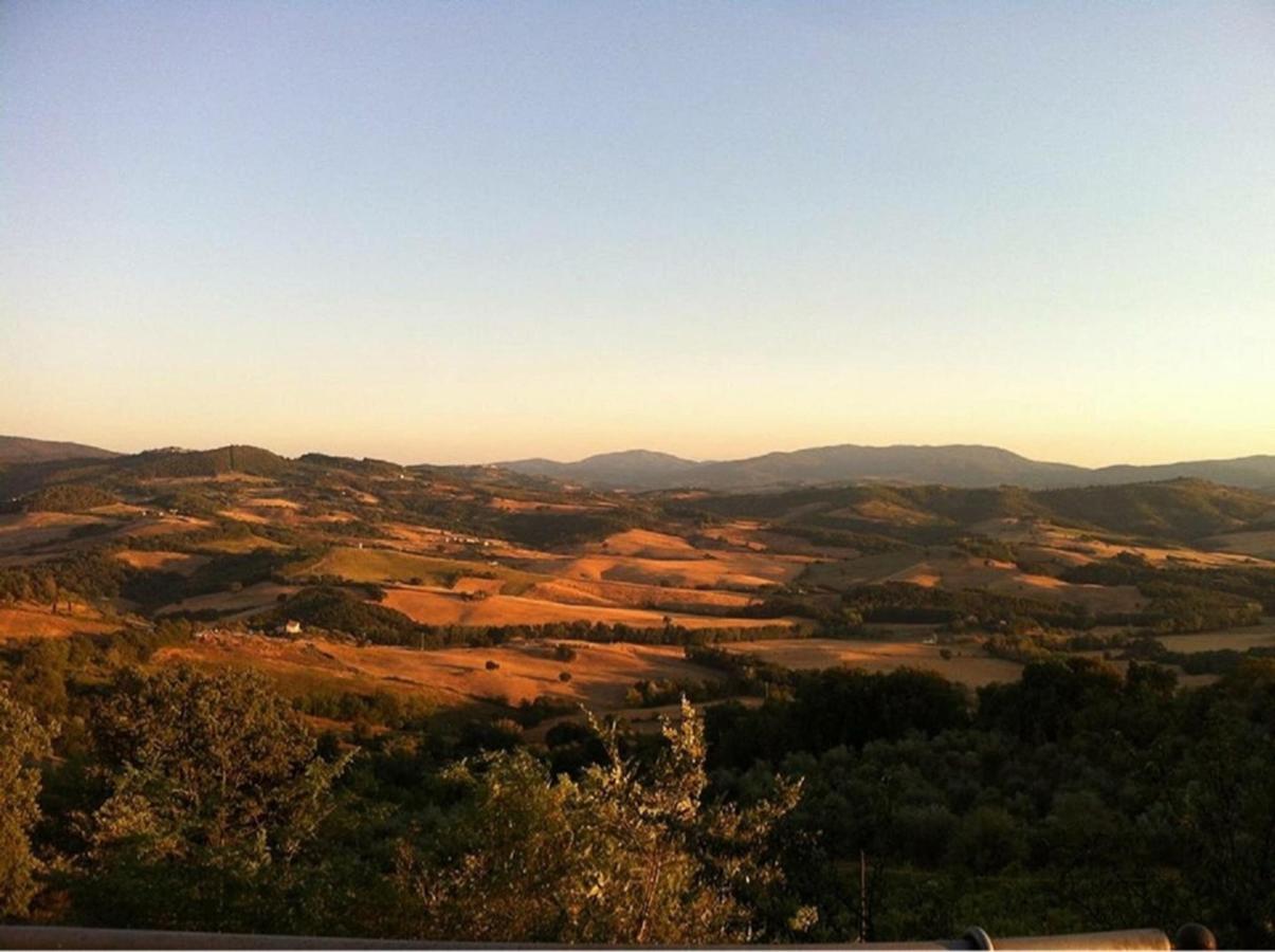 Podere Cerreto 卡索莱代尔萨 外观 照片